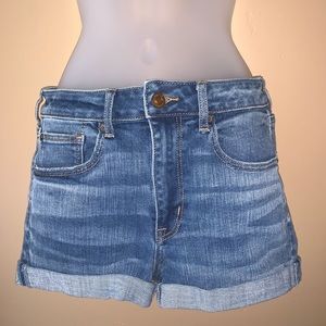 AMERICAN EAGLE Size 6 Super Hi-Rise Jean Shortie